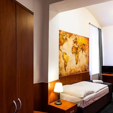 Otel Zlata Vaha Prag