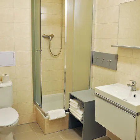 Zlata Vaha Otel