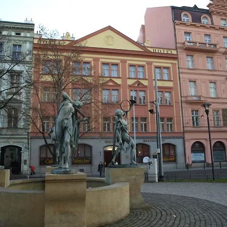 Otel Zlata Vaha 3*