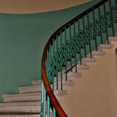 Zlatá Váha Szálloda