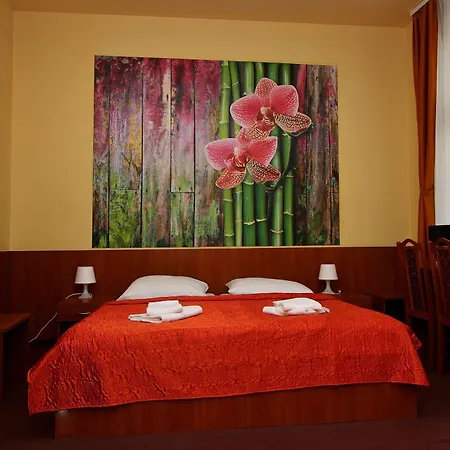 Zlata Vaha Otel Prag