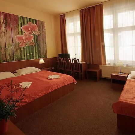 Zlata Vaha Otel 3*
