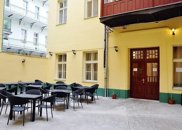 즐라타 바하 호텔 3*